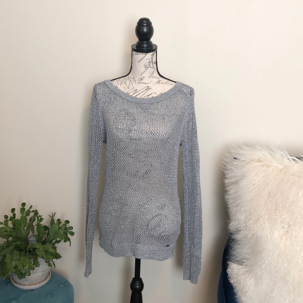Hollister silver knit sweater size M